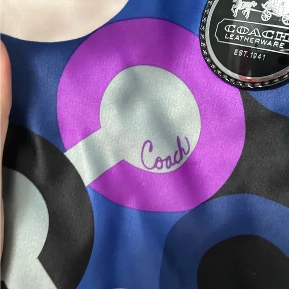 Coach Blue and Purple Circle Pattern Tote - Picture 7 of 16